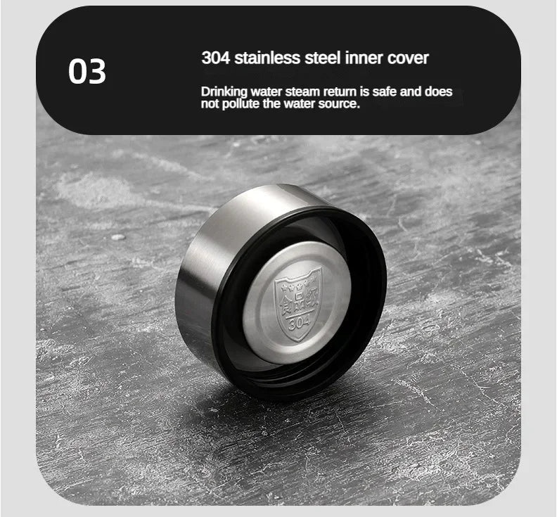 Stainless steel vacuum flask with LED temperature display