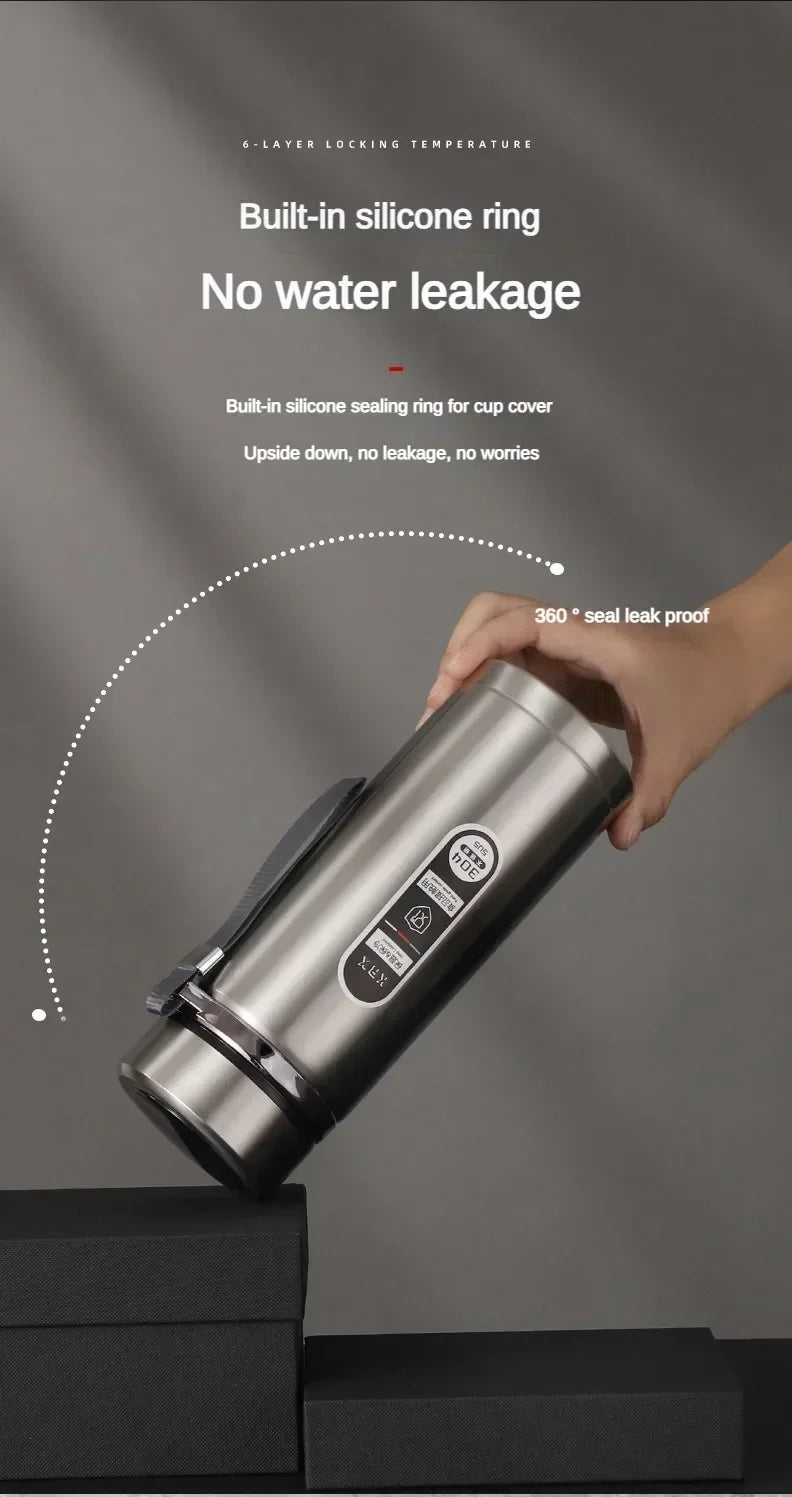 Stainless steel vacuum flask with LED temperature display